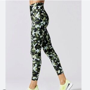 Carbon38 Printed High Rise 7/8 Stretch Legging Refreshing Camo Size Small